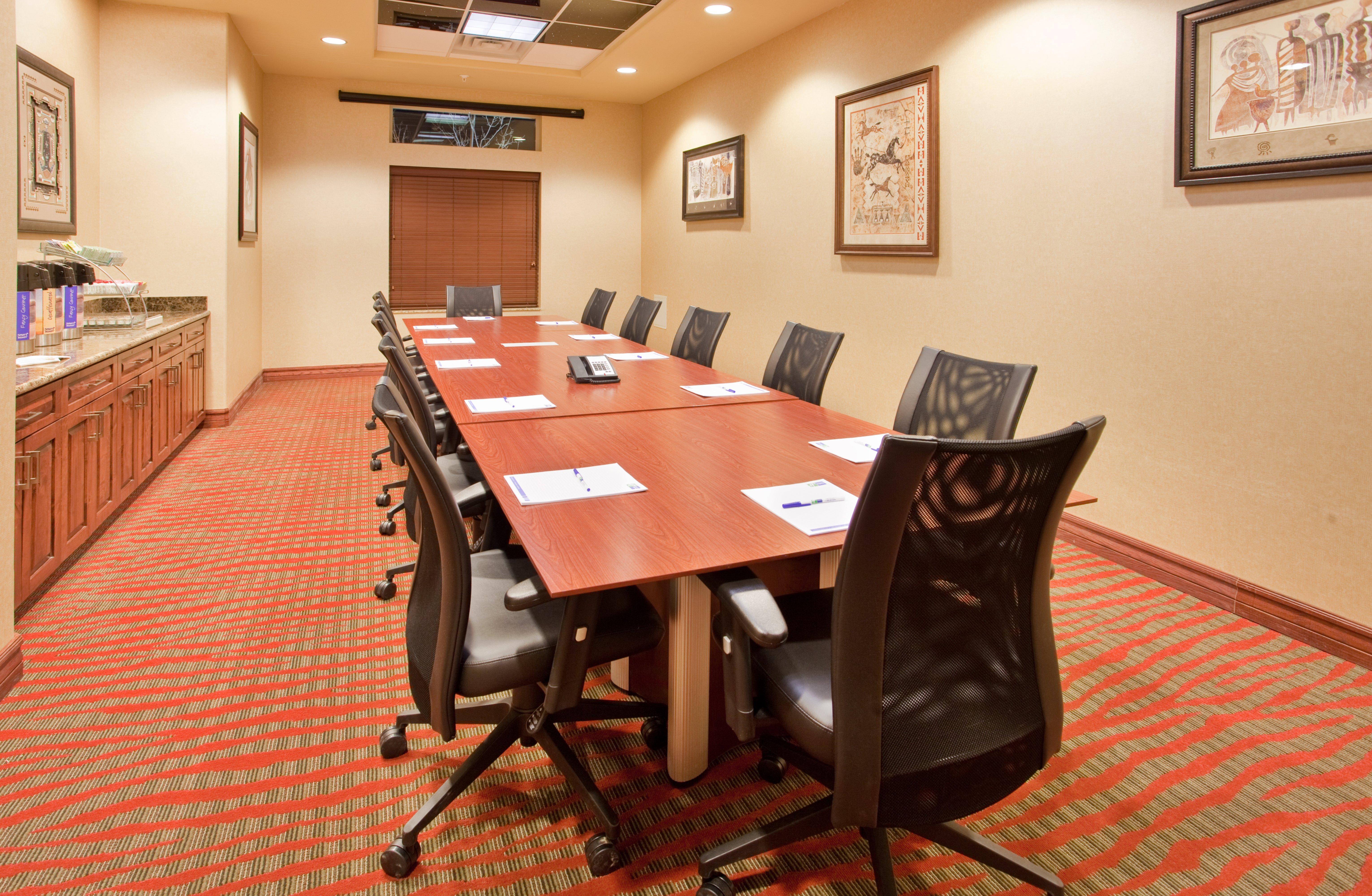 Holiday Inn Express & Suites Gallup East By Ihg מראה חיצוני תמונה